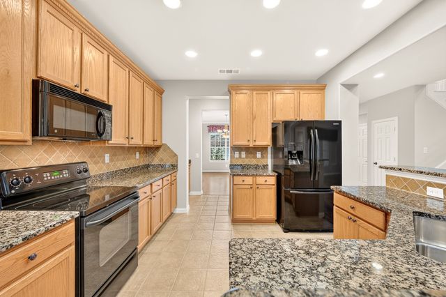 8713 Franklin Drive, Denton, TX 76207
