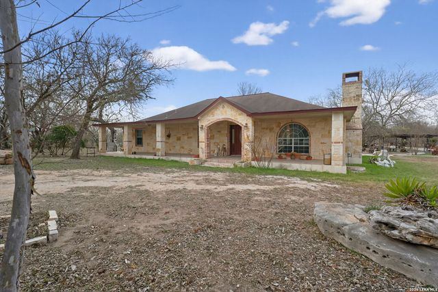 20134 S Jett Rd, San Antonio, TX 78264
