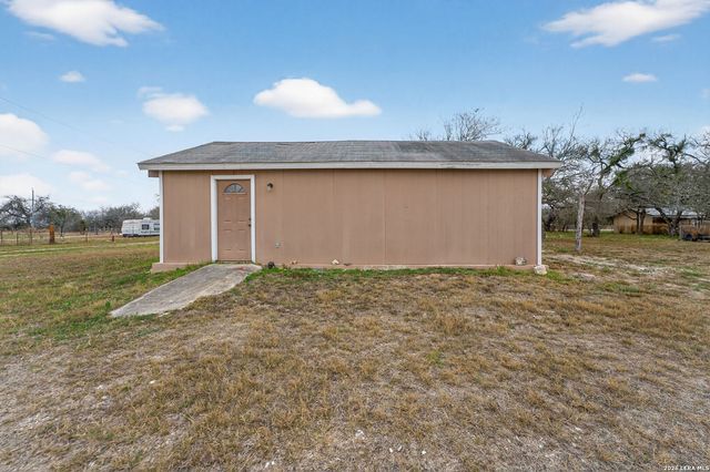 20134 S Jett Rd, San Antonio, TX 78264