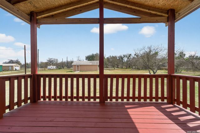 20134 S Jett Rd, San Antonio, TX 78264