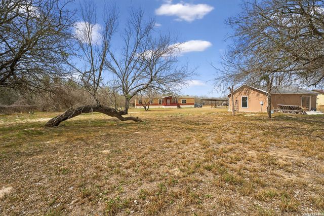 20134 S Jett Rd, San Antonio, TX 78264