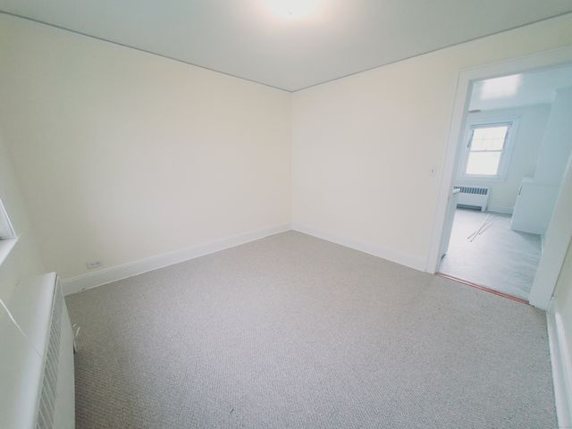 15 Robin Street, Stamford, CT 06902