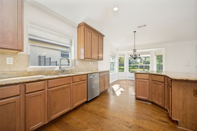 11009 Southerland Drive, Denton, TX 76207