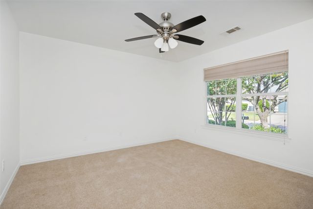 11009 Southerland Drive, Denton, TX 76207