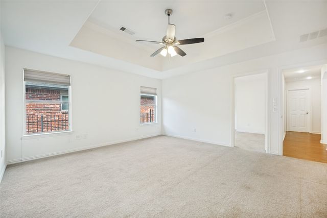 11009 Southerland Drive, Denton, TX 76207