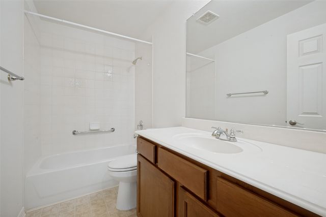 11009 Southerland Drive, Denton, TX 76207