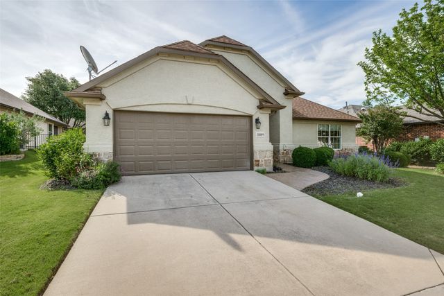 11009 Southerland Drive, Denton, TX 76207