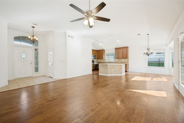 11009 Southerland Drive, Denton, TX 76207