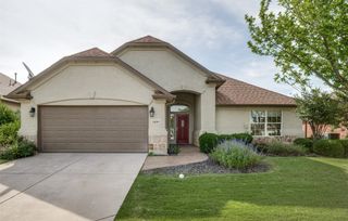 11009 Southerland Drive, Denton, TX 76207