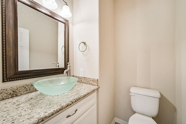 5305 Avenue J, Houston, TX 77011