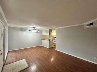 807 Heights Boulevard 8, Houston, TX 77007