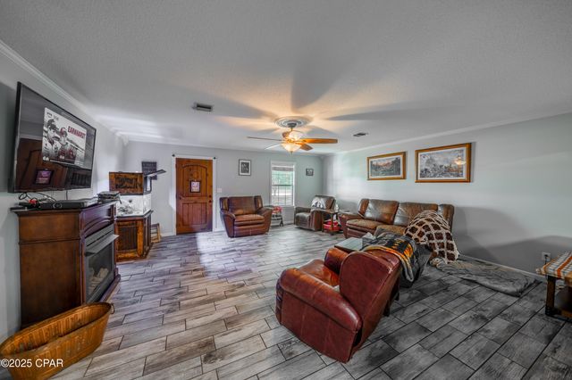 6454 Hartsfield Road, Greenwood, FL 32443