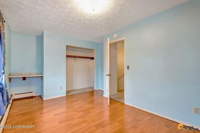 10412 Thimble Berry Drive, Anchorage, AK 99515