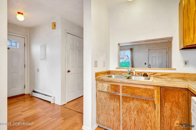 10412 Thimble Berry Drive, Anchorage, AK 99515