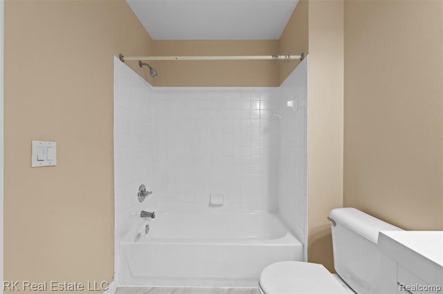 804 Brandon Avenue, Pontiac, MI 48340