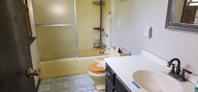 6600 S 300 E, Hamilton, IN 46742