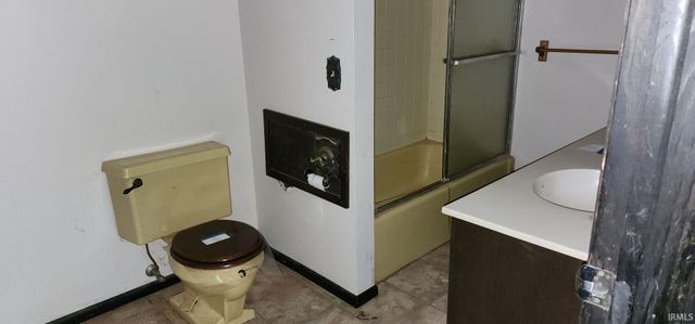 6600 S 300 E, Hamilton, IN 46742