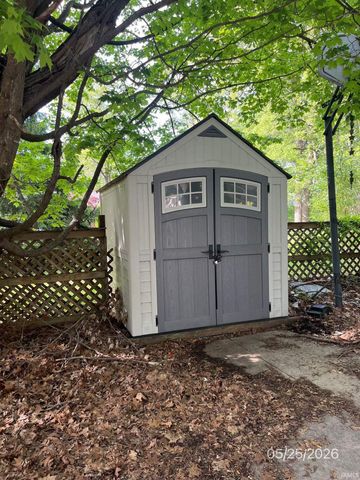 6600 S 300 E, Hamilton, IN 46742