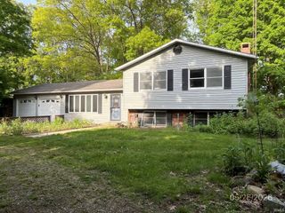 6600 S 300 E, Hamilton, IN 46742
