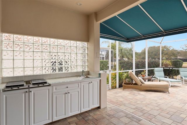 1040 DARTFORD DRIVE, Tarpon Springs, FL 34688