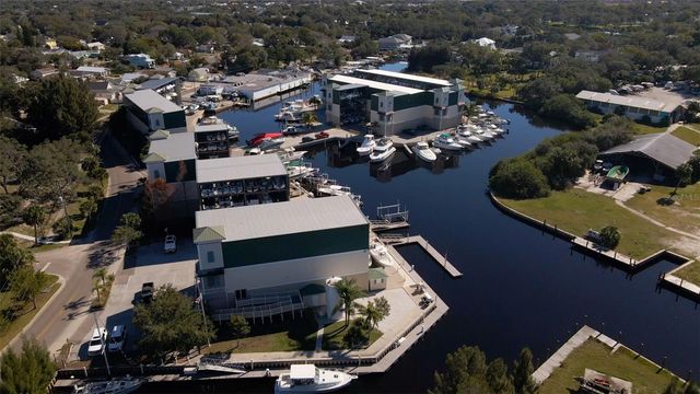 1040 DARTFORD DRIVE, Tarpon Springs, FL 34688