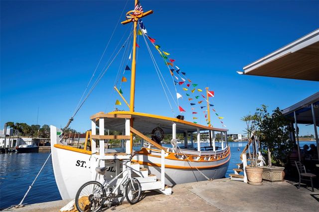 1040 DARTFORD DRIVE, Tarpon Springs, FL 34688