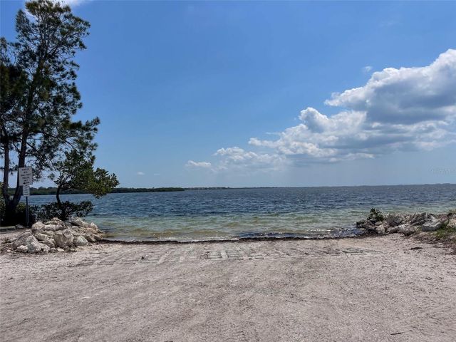 1040 DARTFORD DRIVE, Tarpon Springs, FL 34688