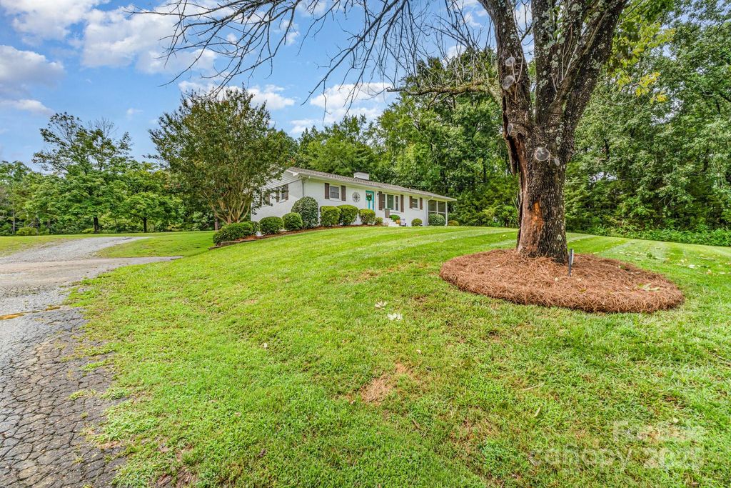 4206 Flowes Store Road, Concord, NC 28025