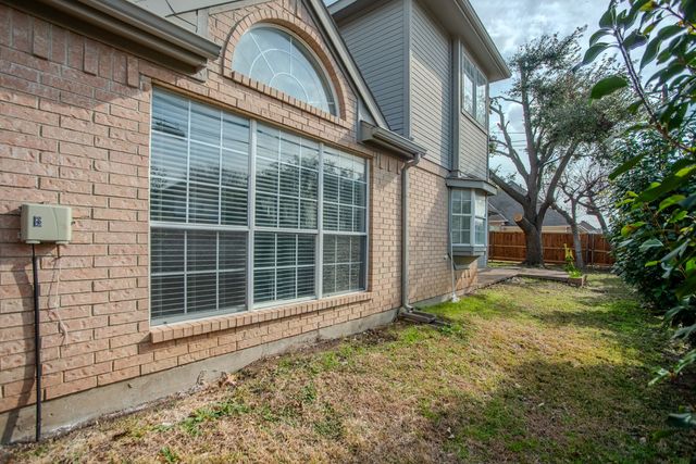 2952 Crystal Springs Lane, Richardson, TX 75082