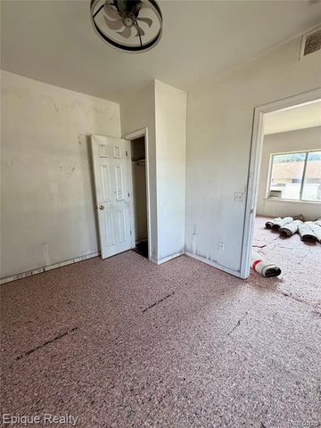 1700 Delaware Avenue, Flint, MI 48506