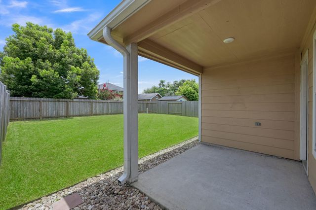 2219 Cold River Drive, Humble, TX 77396
