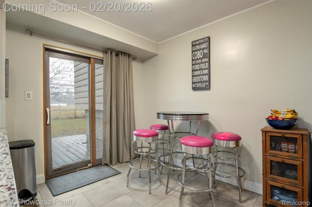 41133 Ivywood Lane, Plymouth Charter Township, MI 48170