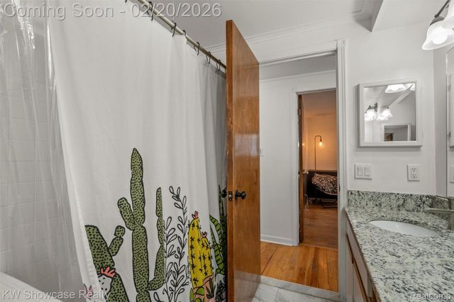 41133 Ivywood Lane, Plymouth Charter Township, MI 48170