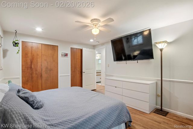 41133 Ivywood Lane, Plymouth Charter Township, MI 48170