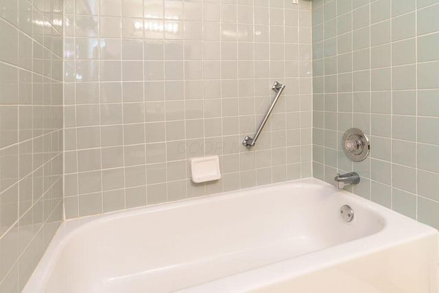 3741 Baybridge Lane, Dublin, OH 43016
