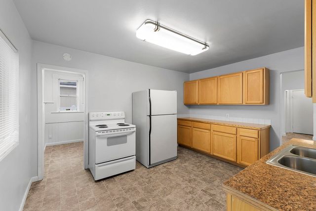 2115 W Dean Ave, Spokane, WA 99201