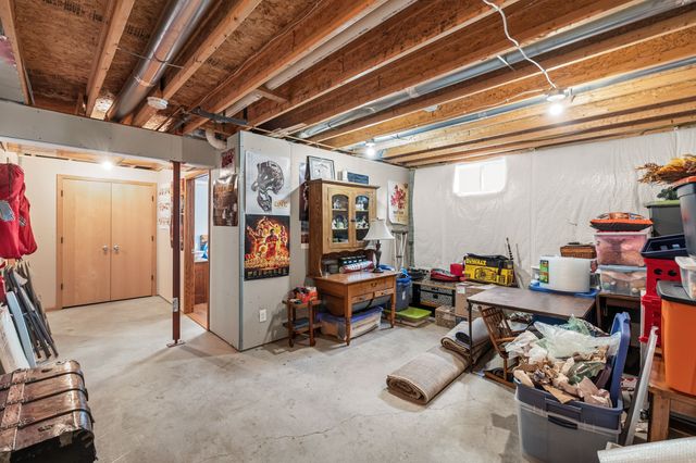 735 SE Melrose Drive, Waukee, IA 50263
