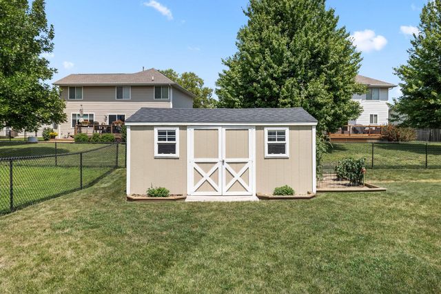 735 SE Melrose Drive, Waukee, IA 50263