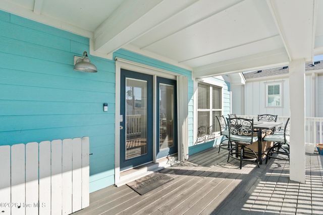206 Greenville Avenue Unit A, Carolina Beach, NC 28428