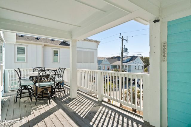 206 Greenville Avenue Unit A, Carolina Beach, NC 28428