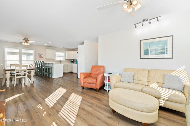 206 Greenville Avenue Unit A, Carolina Beach, NC 28428