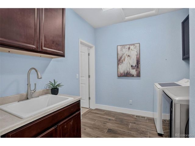23579 E Swallow Cir, Aurora, CO 80016