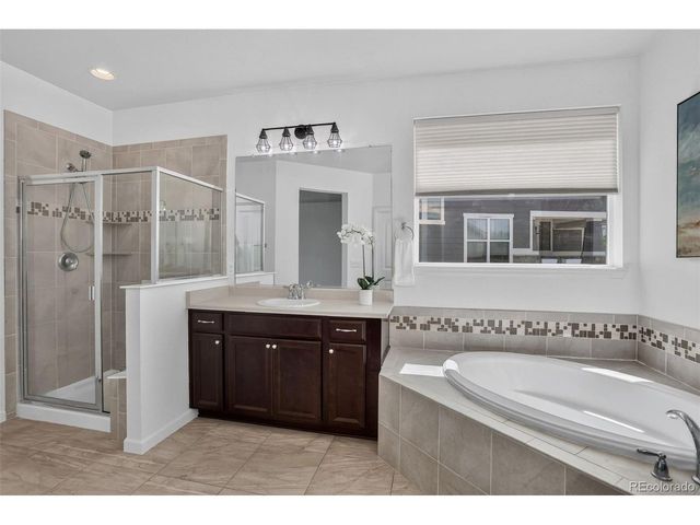 23579 E Swallow Cir, Aurora, CO 80016