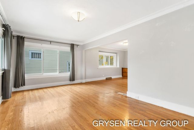 1107 Dayton Street SW, Grand Rapids, MI 49504