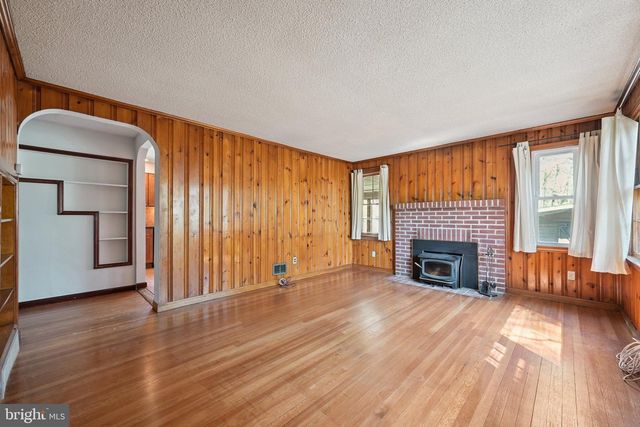 258 HOPEWELL RD, Medford, NJ 08055