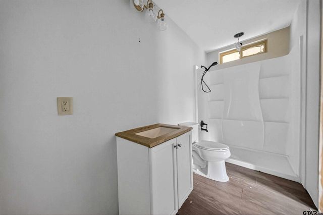 295 CR 3540, Hawkins, TX 75765