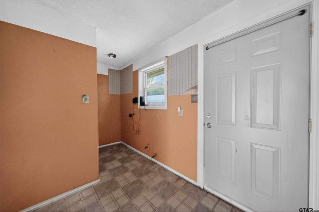 295 CR 3540, Hawkins, TX 75765