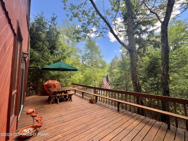 15 Chalet Court, Kidder Twp, PA 18624