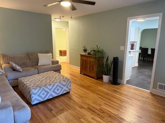 6320 John Street, Loves Park, IL 61111