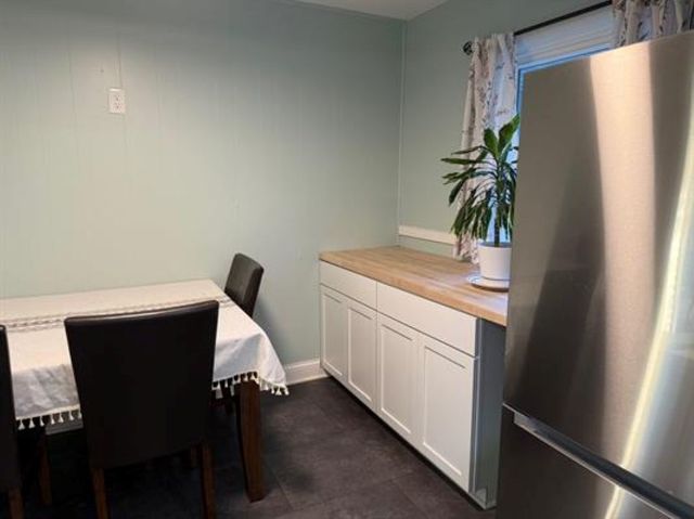 6320 John Street, Loves Park, IL 61111